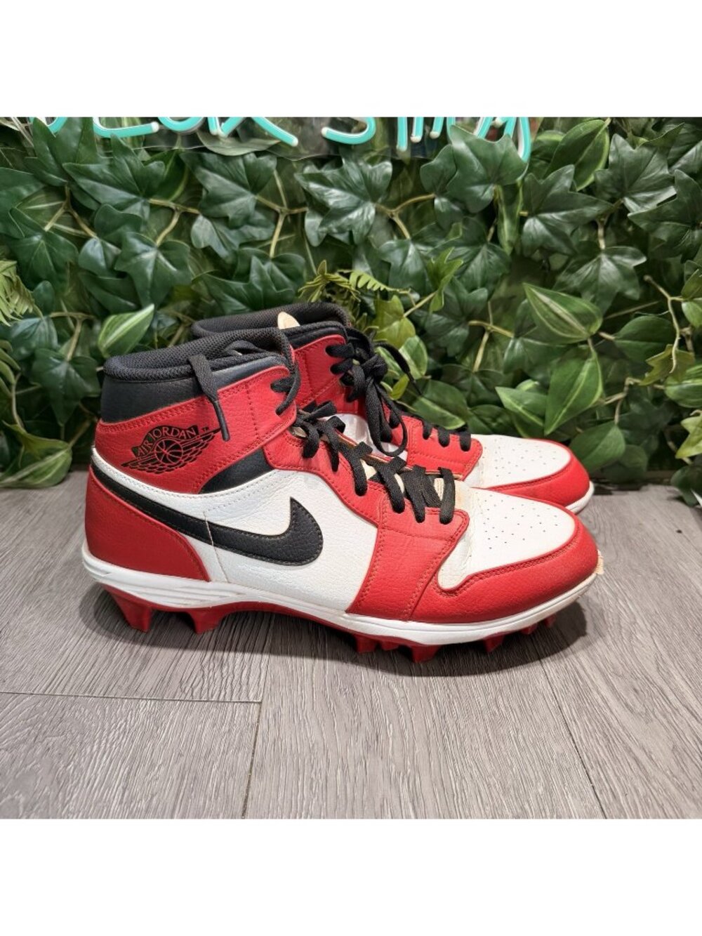 Jordan 1 Mid TD Chicago Football Cleats FJ6805-106 Men’s Size 11.5